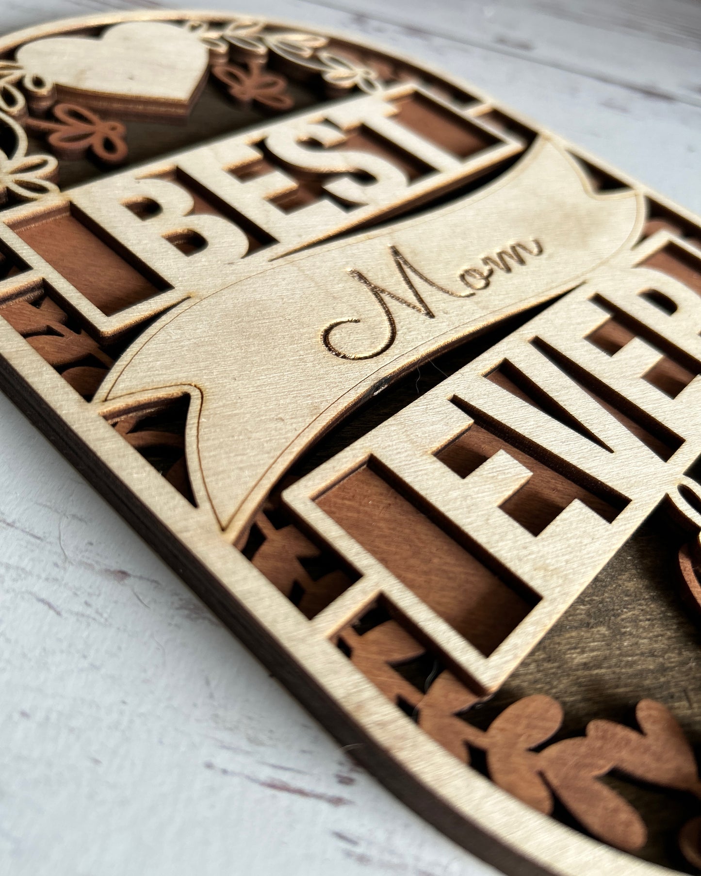 Beautiful 3-Layered Floral Oval Sign - Customize with Your Favorite Maternal Title